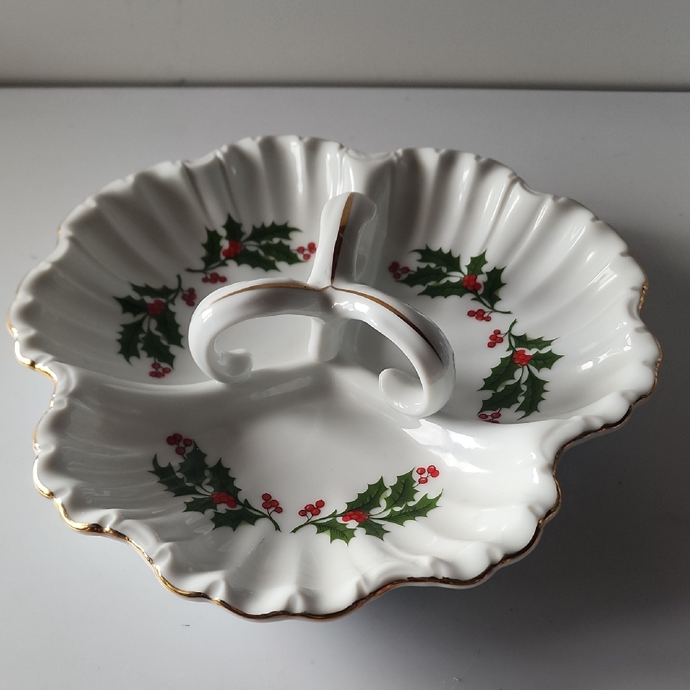 All The Trimmings,  Christmas Holly, Divided Dish with Handle Serving Piece.